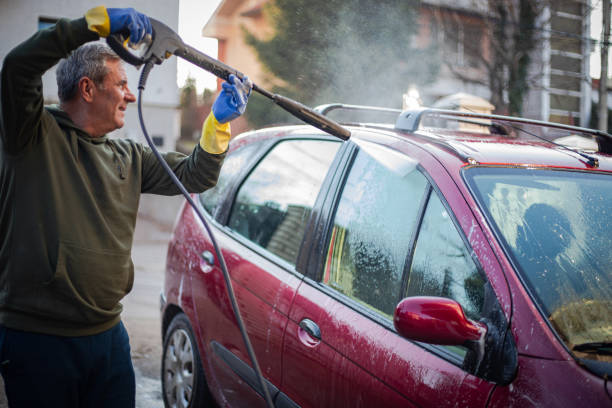 Best Garage Pressure Washing  in Palmyra, WI